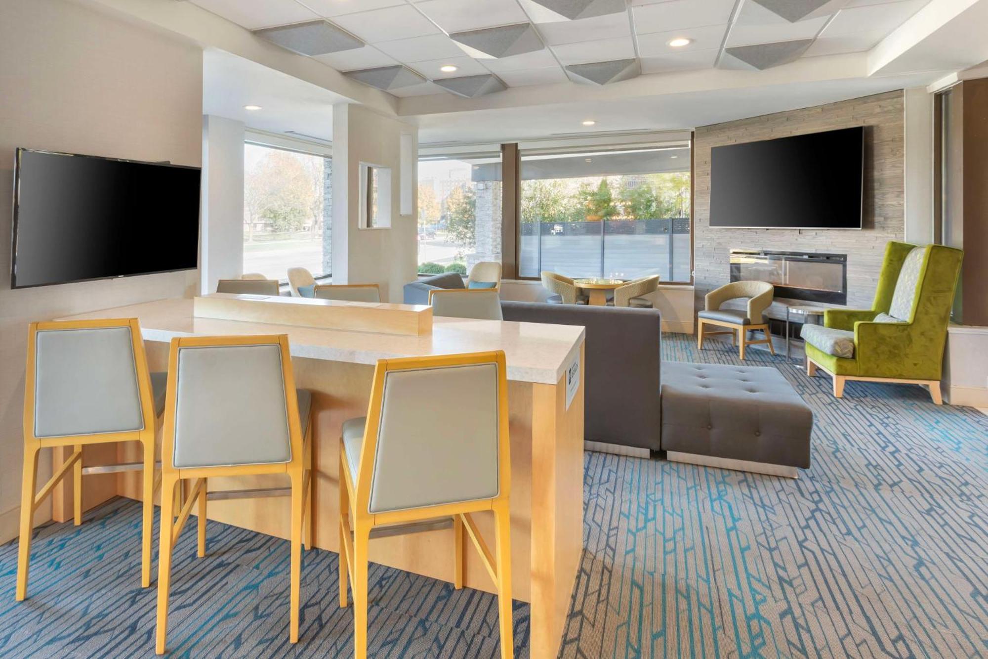 Best Western Plus Milwaukee West Zewnętrze zdjęcie